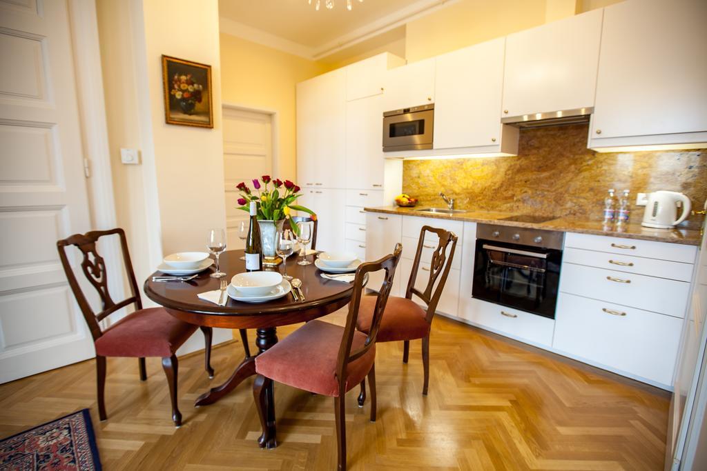 Schieszl Apartments 2 부다페스트 외부 사진
